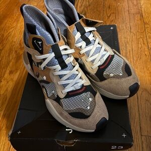 Jordan Delta 3 SP Box with Black and Brown Design